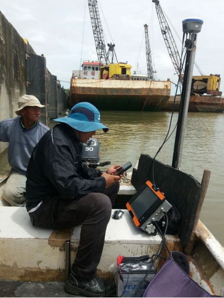 Hydrographic survey operation